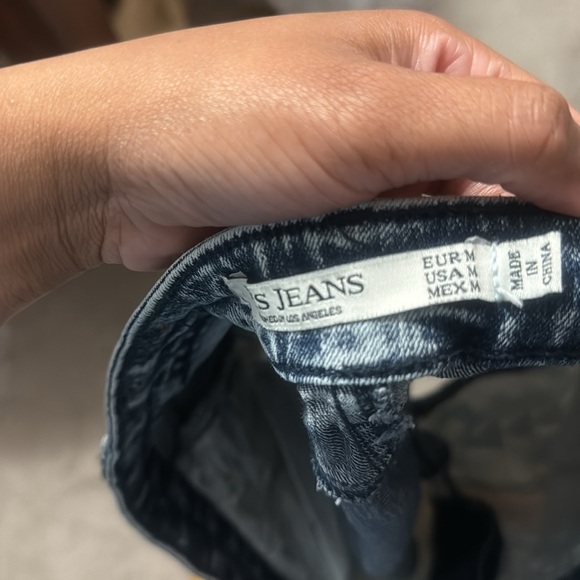 Medium IRIS JEANS Shorts Blue Asphalt Multicolor Tribal Jean Shorts - Picture 9 of 9